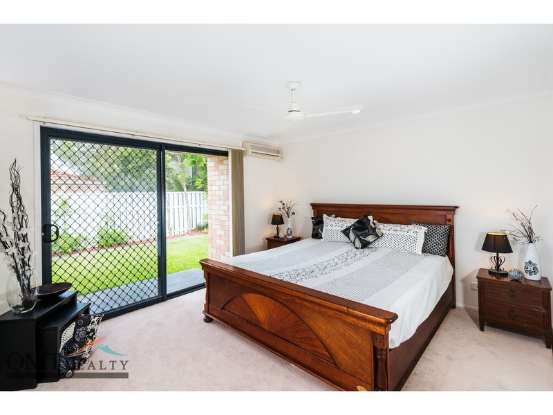 8 Mapelton Circuit, Parkinson QLD 4115