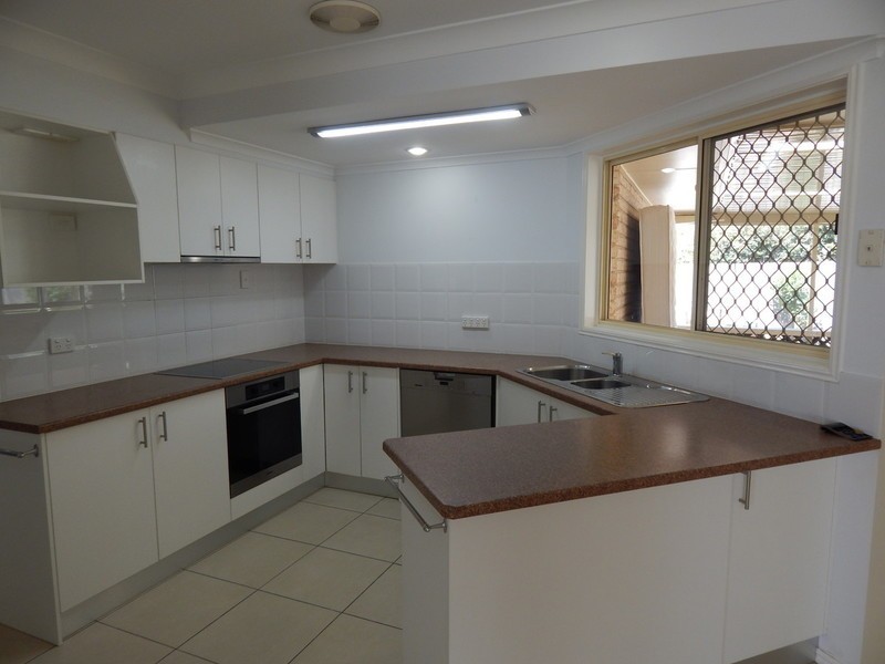 5/16 Dellforest Drive, Calamvale QLD 4116