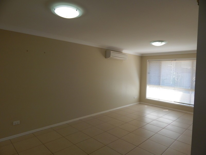 5/16 Dellforest Drive, Calamvale QLD 4116