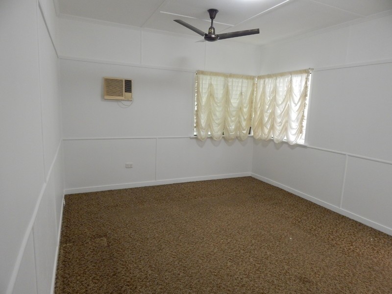 43 Elizabeth Street, Acacia Ridge QLD 4110