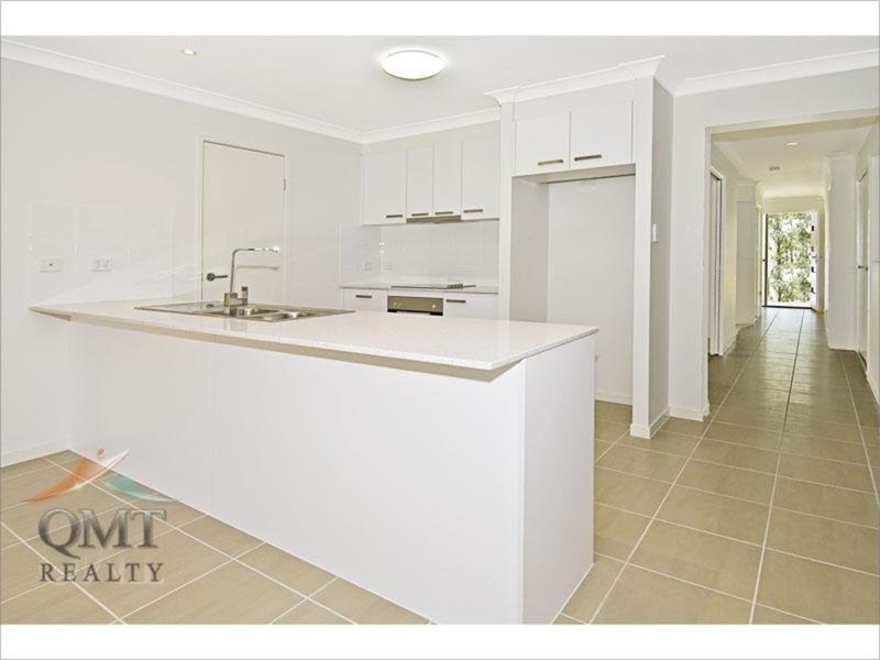 19 Bellthorpe Crescent, Waterford QLD 4133