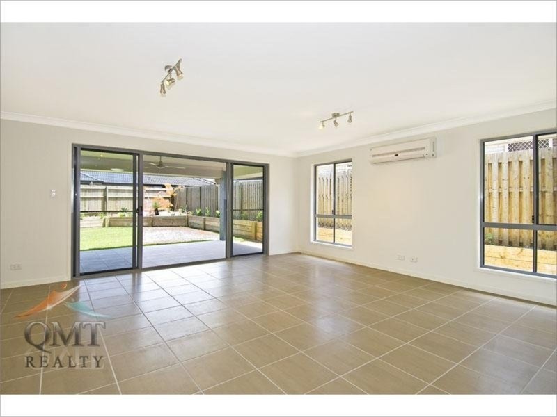 19 Bellthorpe Crescent, Waterford QLD 4133