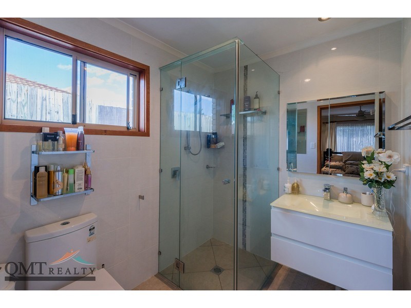 1 Janmore Place, Parkinson QLD 4115