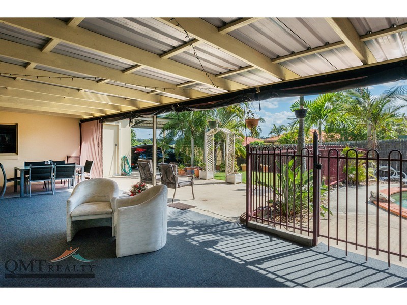 1 Janmore Place, Parkinson QLD 4115