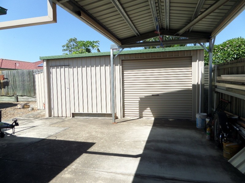1 Janmore Place, Parkinson QLD 4115