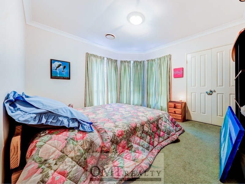 20 Como Place, Parkinson QLD 4115