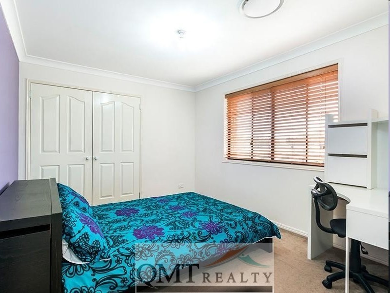 11 Justin Close, Parkinson QLD 4115