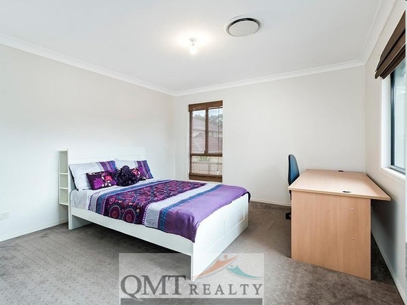 11 Justin Close, Parkinson QLD 4115