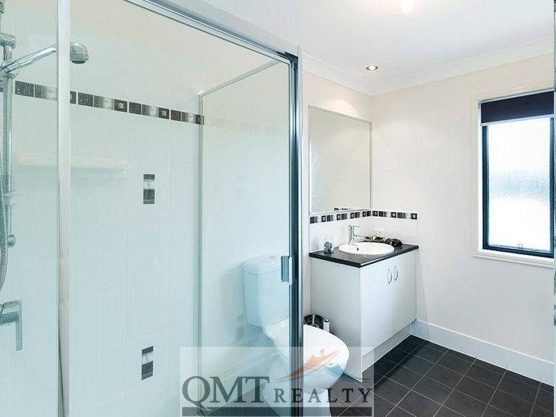 11 Justin Close, Parkinson QLD 4115