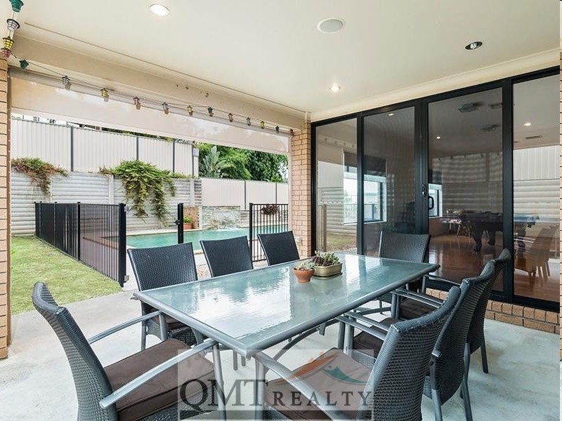 11 Justin Close, Parkinson QLD 4115