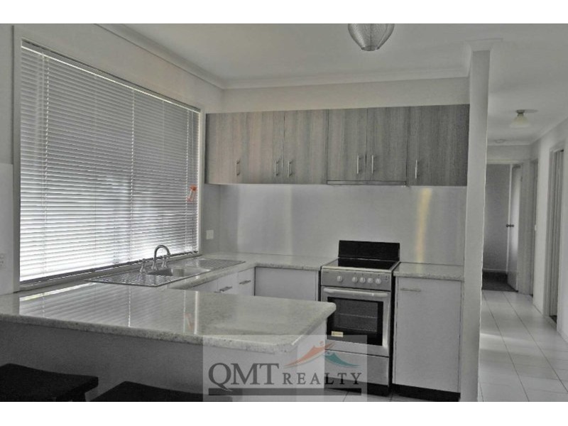 120 Estramina Road, Regents Park QLD 4118
