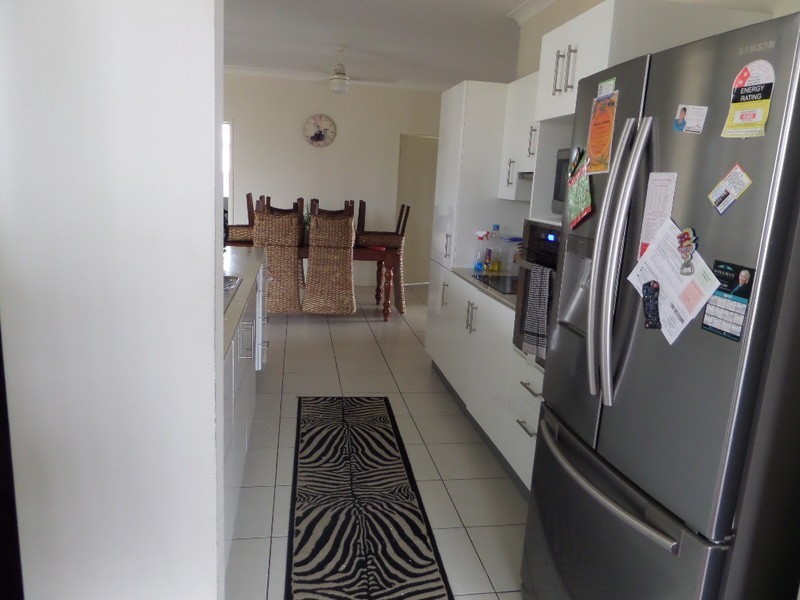 32 Tulip Street, Yamanto QLD 4305