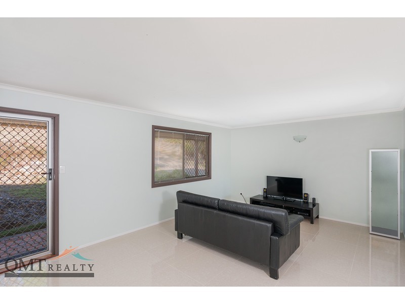 15 Tecoma Street, Kingston QLD 4114