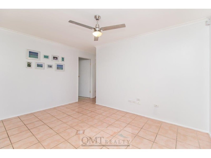 28 Seaton Street, Hillcrest QLD 4118
