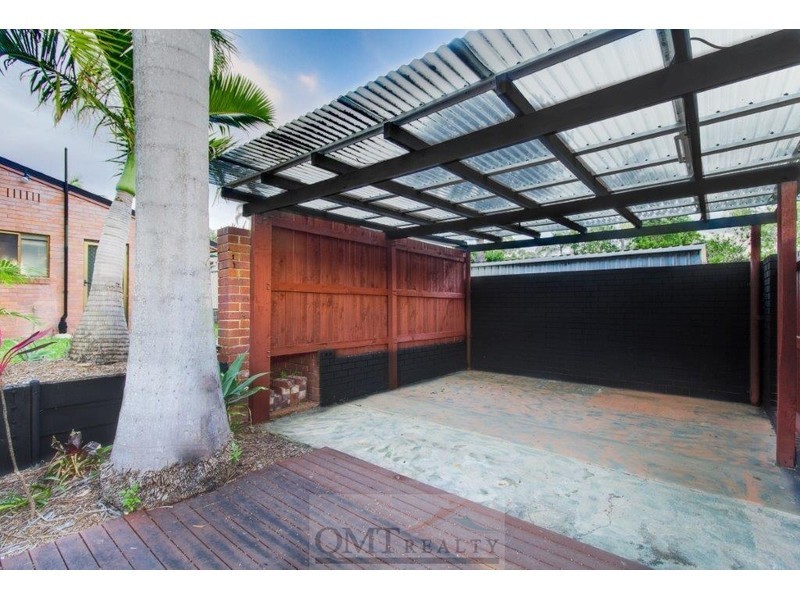 28 Seaton Street, Hillcrest QLD 4118