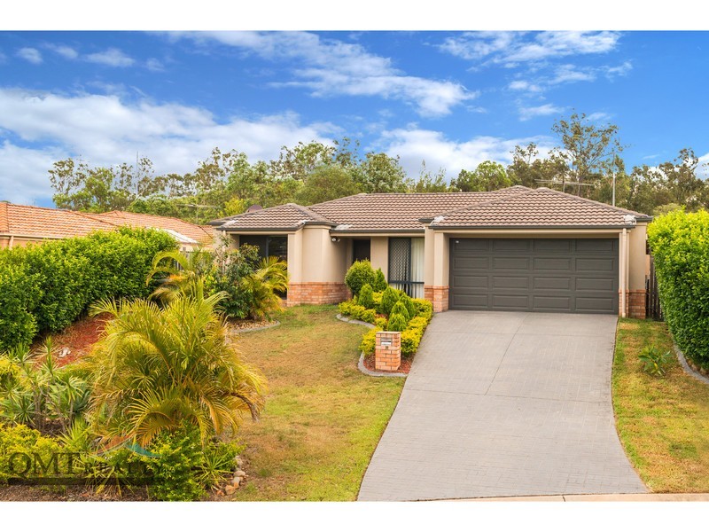 8 Mapelton Ccrt, Parkinson QLD 4115