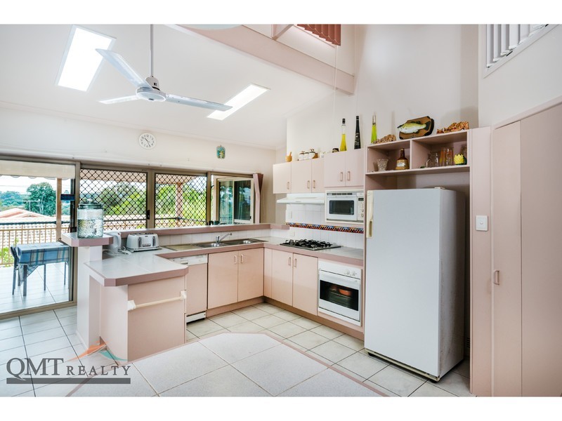 138 Stones Road, Sunnybank Hills QLD 4109