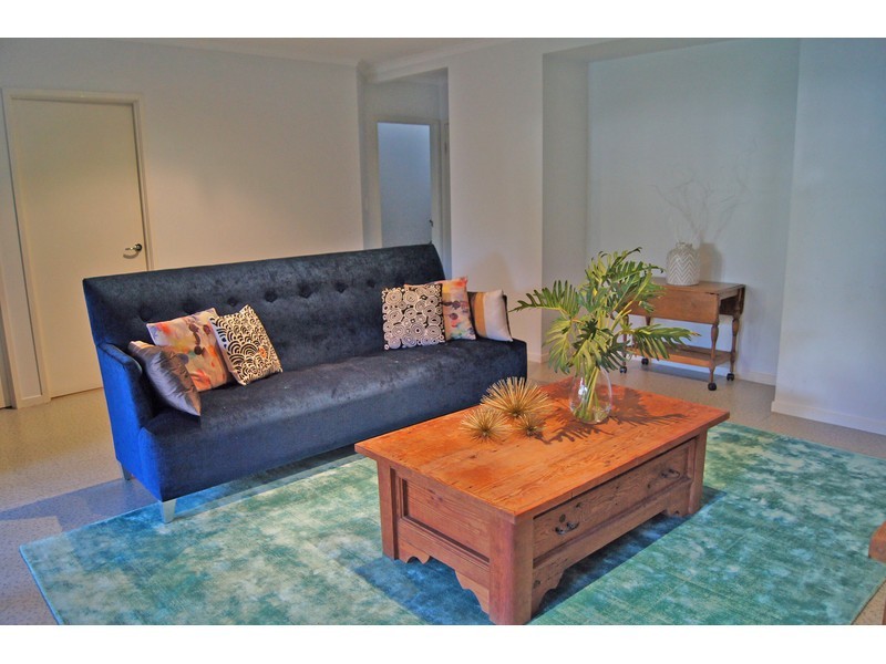 27 Amberelle Place, Chapel Hill QLD 4069