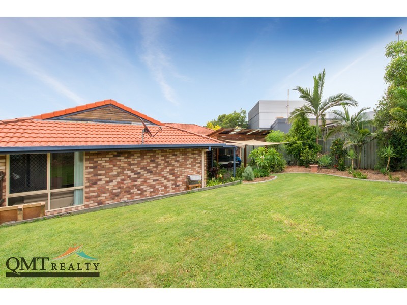 40 Clifton Place, Parkinson QLD 4115