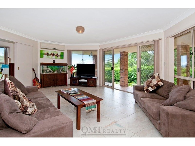 108 Stubbin Street, Belivah QLD 4207