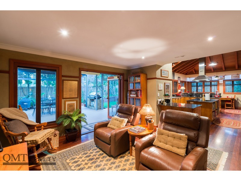 21 Superior Place, Parkinson QLD 4115