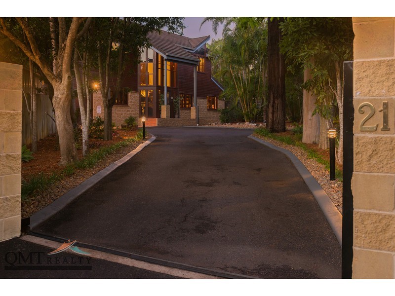 21 Superior Place, Parkinson QLD 4115