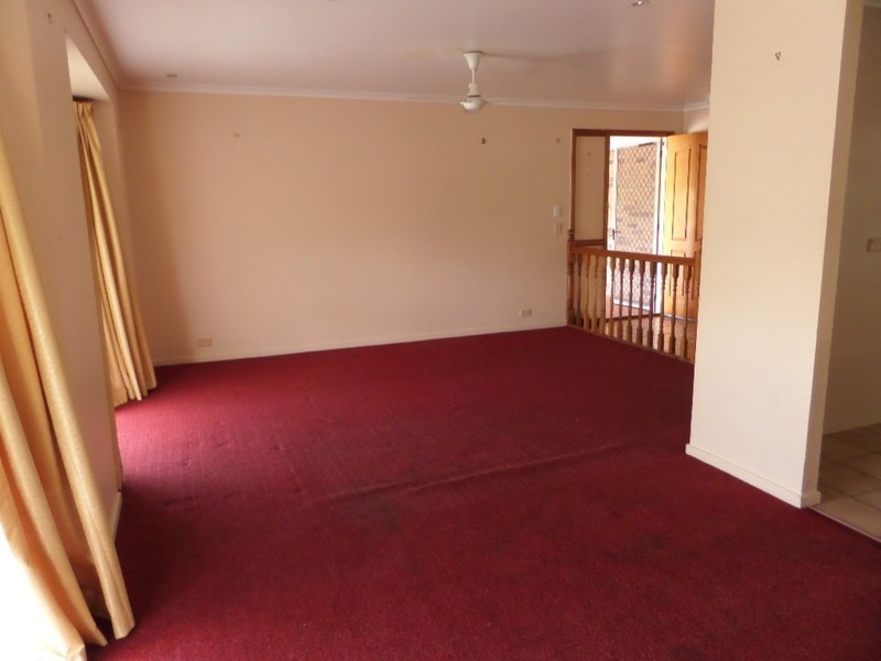 205 Waller Road, Regents Park QLD 4118