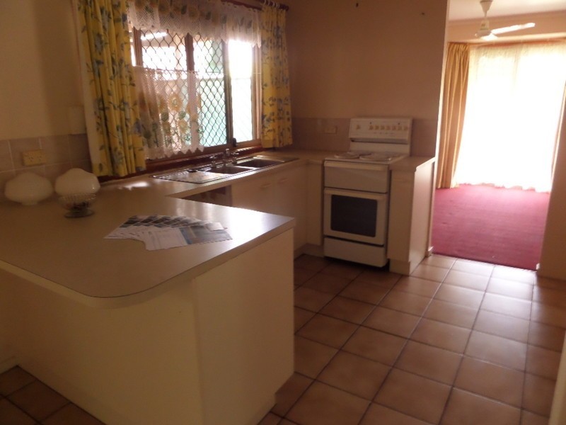 205 Waller Road, Regents Park QLD 4118