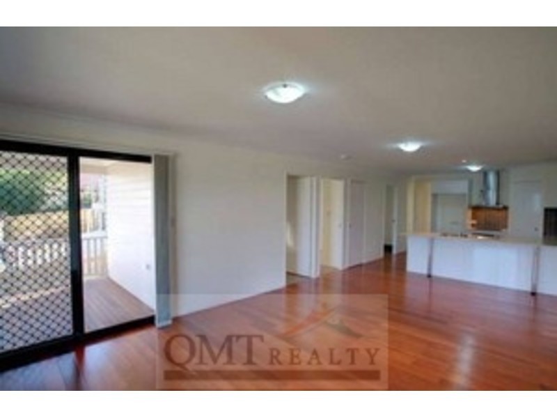 1/5 Lagoona Court, Churchill QLD 4305