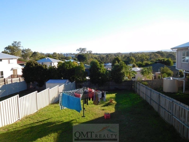 1/5 Lagoona Court, Churchill QLD 4305