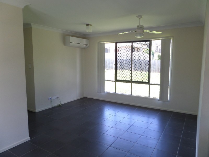 100 High Street, Blackstone QLD 4304