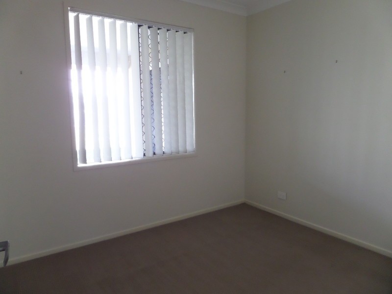 17 Iris Court, Yamanto QLD 4305