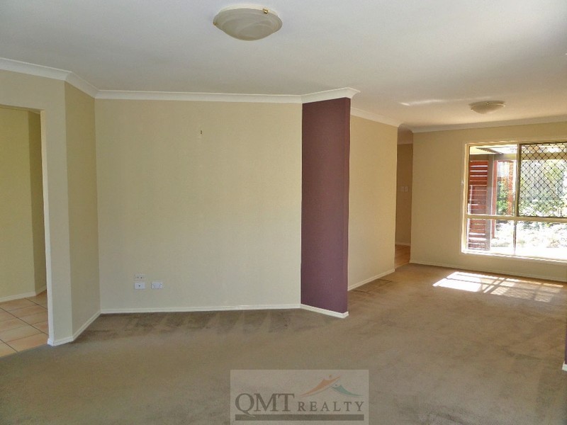 40 Clifton Place, Parkinson QLD 4115