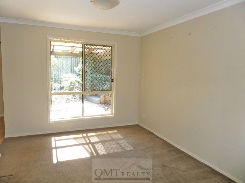 40 Clifton Place, Parkinson QLD 4115