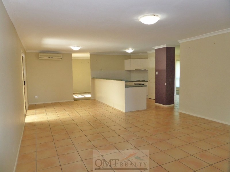40 Clifton Place, Parkinson QLD 4115