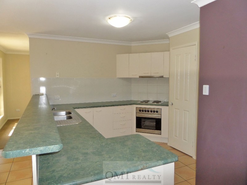 40 Clifton Place, Parkinson QLD 4115