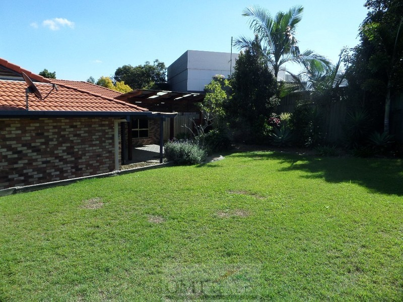 40 Clifton Place, Parkinson QLD 4115