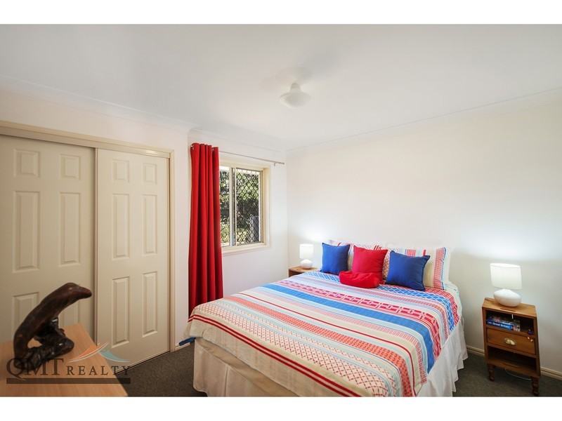 15 Abelia Close, Calamvale QLD 4116