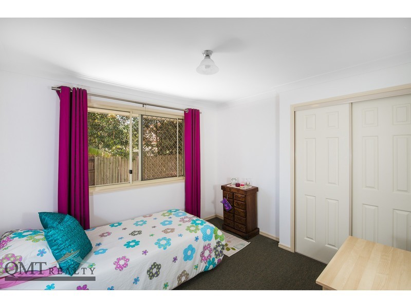 15 Abelia Close, Calamvale QLD 4116