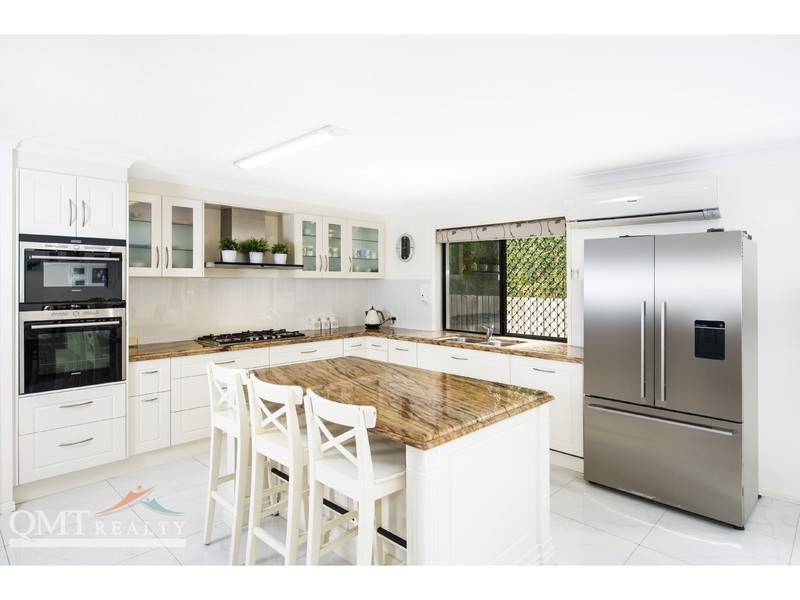 36 Wallum Drive, Parkinson QLD 4115