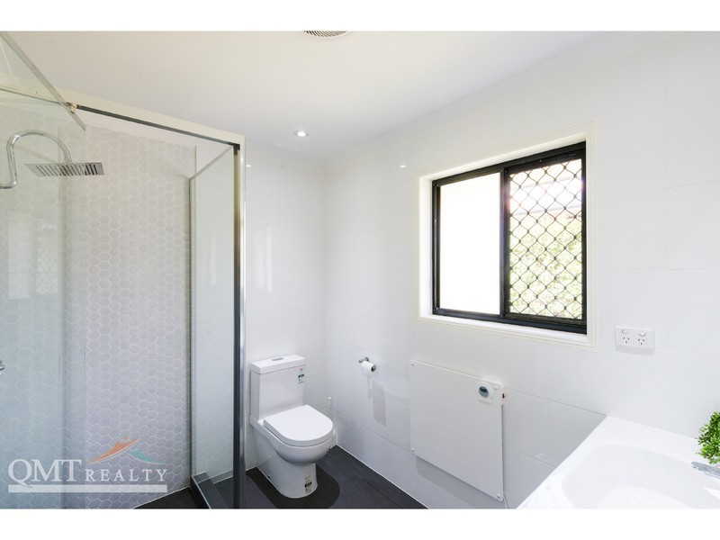 36 Wallum Drive, Parkinson QLD 4115