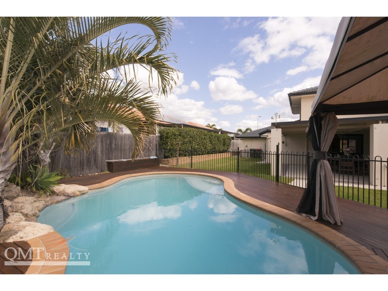 36 Wallum Drive, Parkinson QLD 4115
