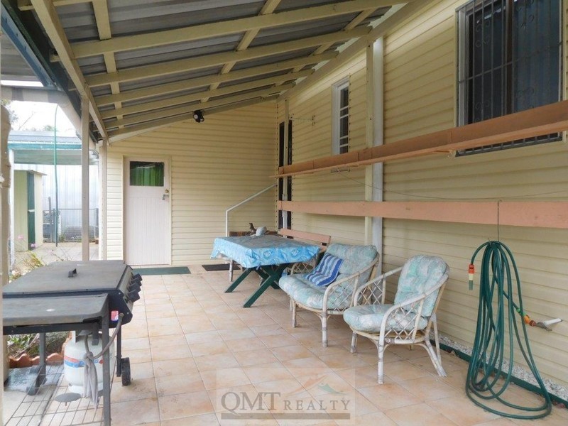 17 River Road, Dinmore QLD 4303