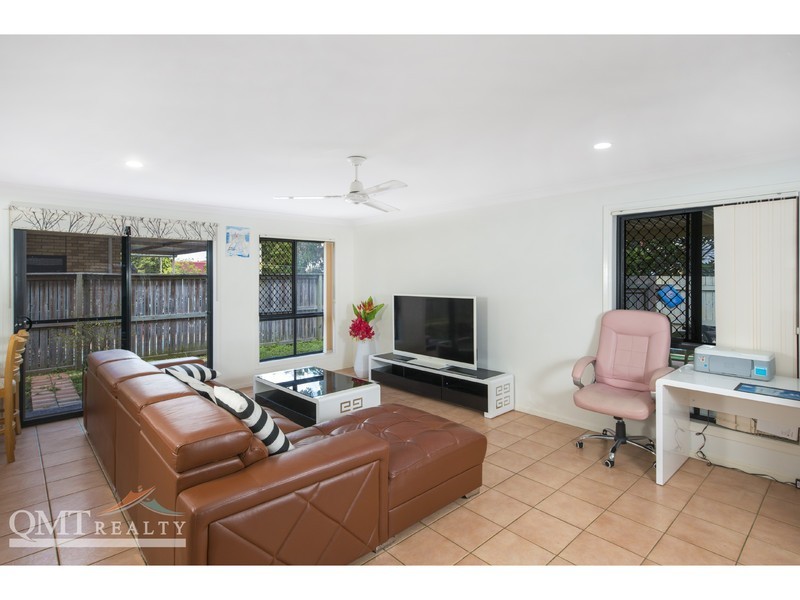 16 Tuckeroo Place, Sunnybank Hills QLD 4109