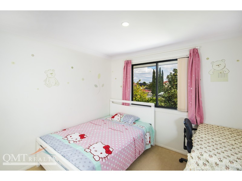 16 Tuckeroo Place, Sunnybank Hills QLD 4109