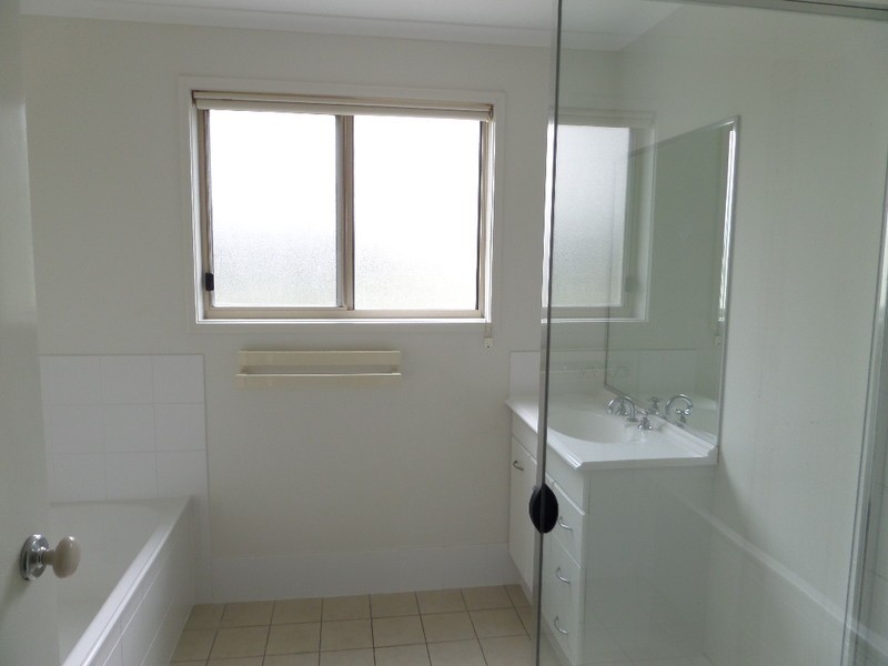 47 Palm Avenue, Holland Park West QLD 4121