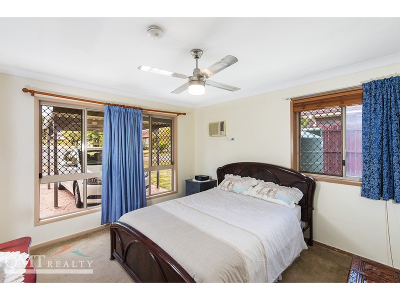 27 Macknish Crescent, Coopers Plains QLD 4108