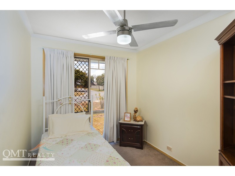 27 Macknish Crescent, Coopers Plains QLD 4108