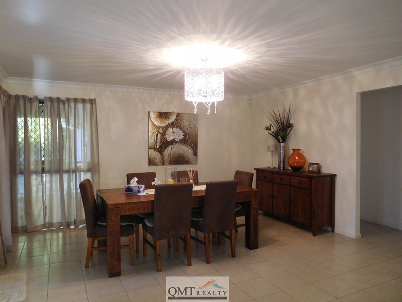44 Clifton Place, Parkinson QLD 4115