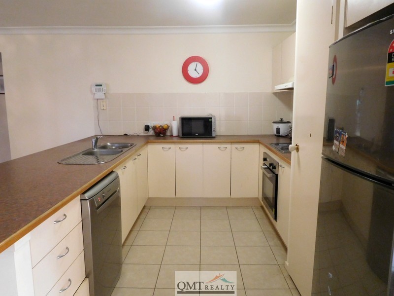 44 Clifton Place, Parkinson QLD 4115